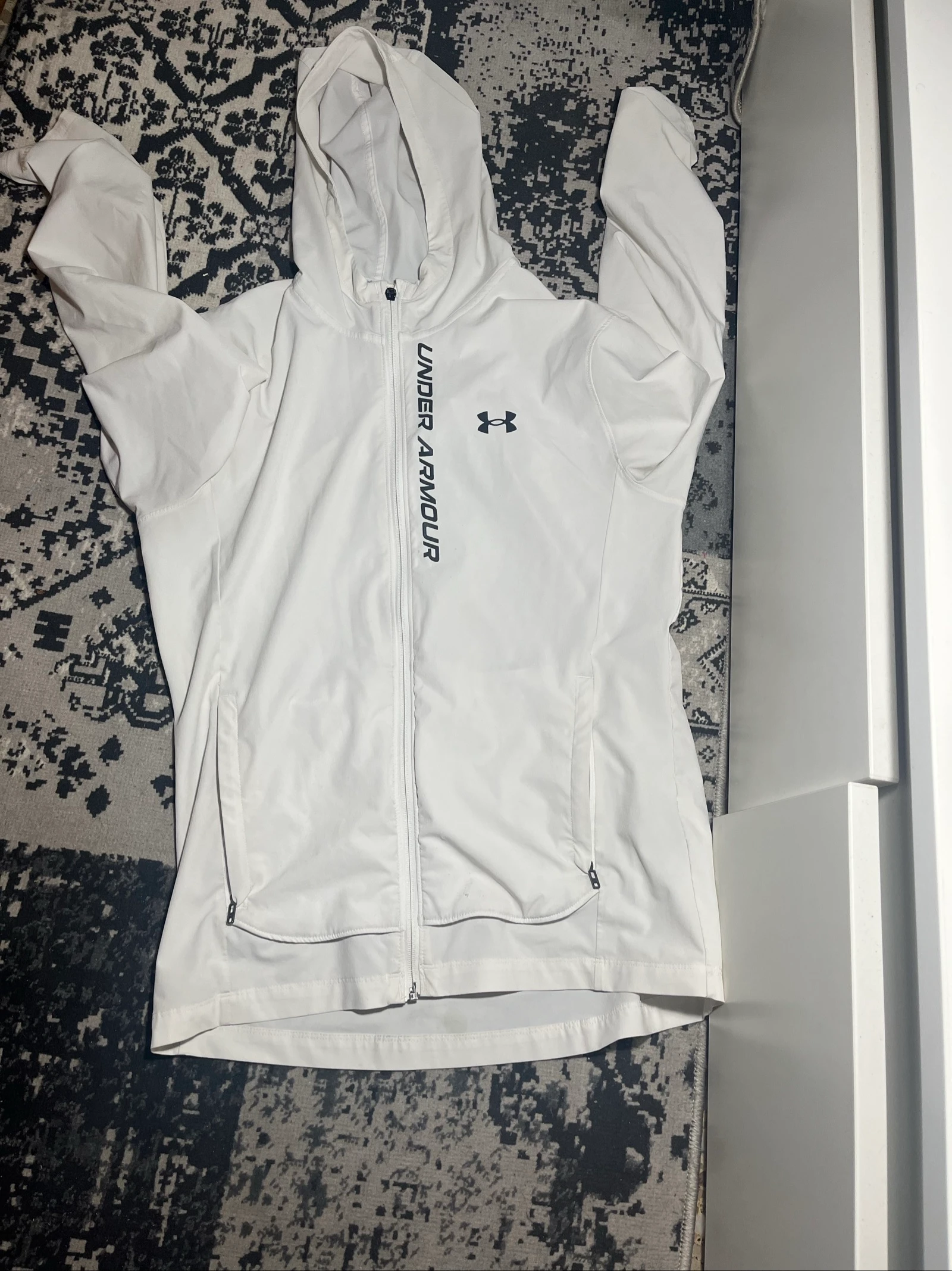 Chaqueta cortavientos Under Armour Runner's Jacket 🏃‍♀️